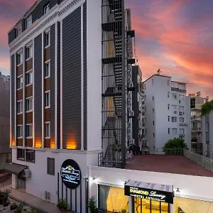 3* Hotell Diamond Luxury